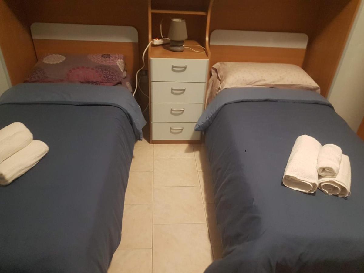 Alma House Apartman Porto Torres Kültér fotó