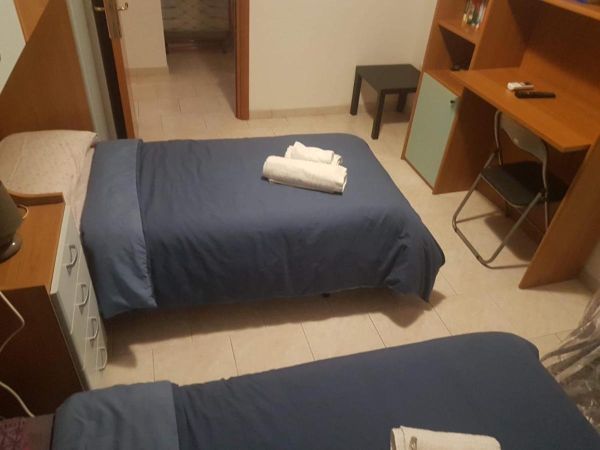 Alma House Apartman Porto Torres Kültér fotó