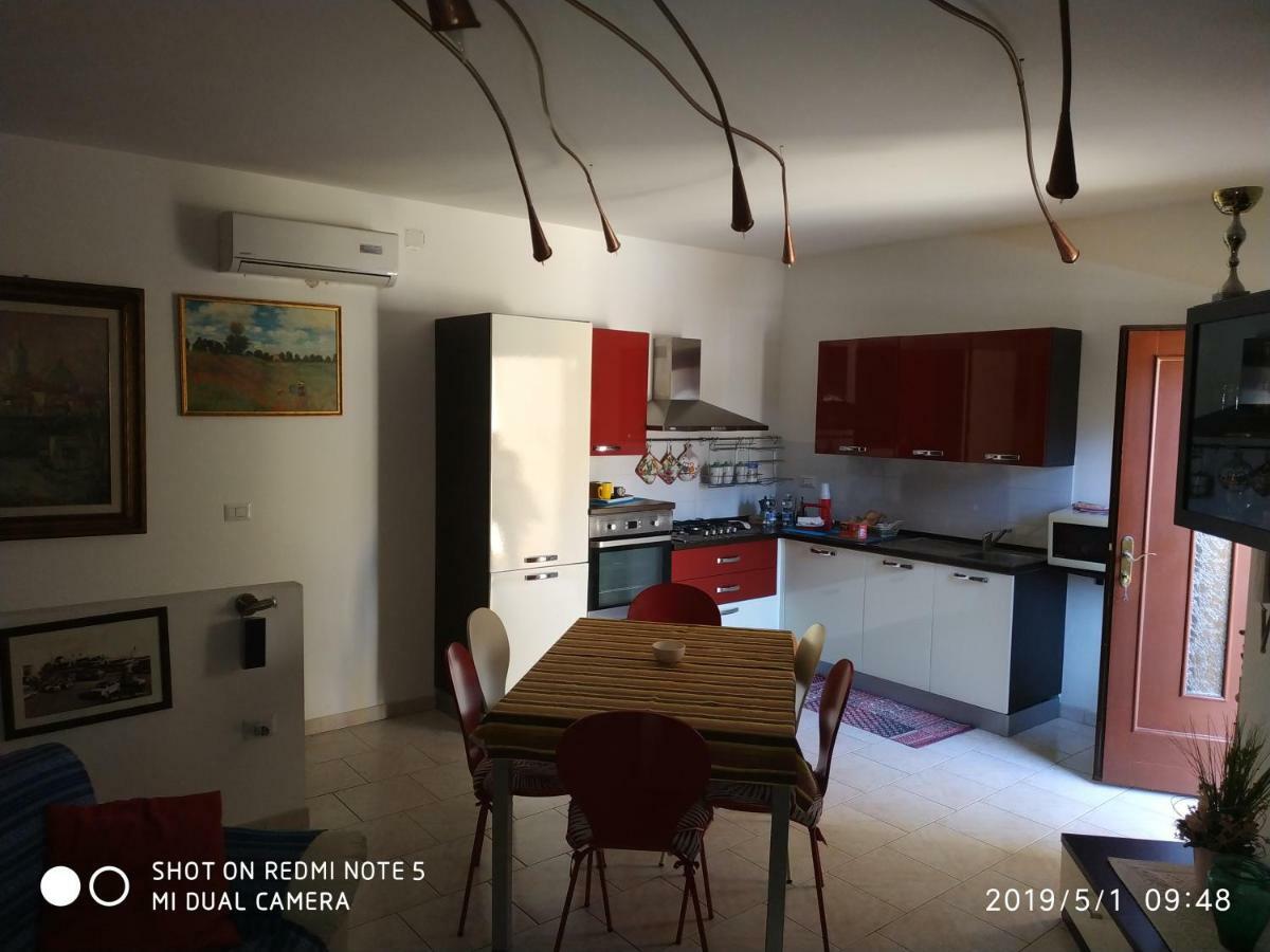 Alma House Apartman Porto Torres Kültér fotó