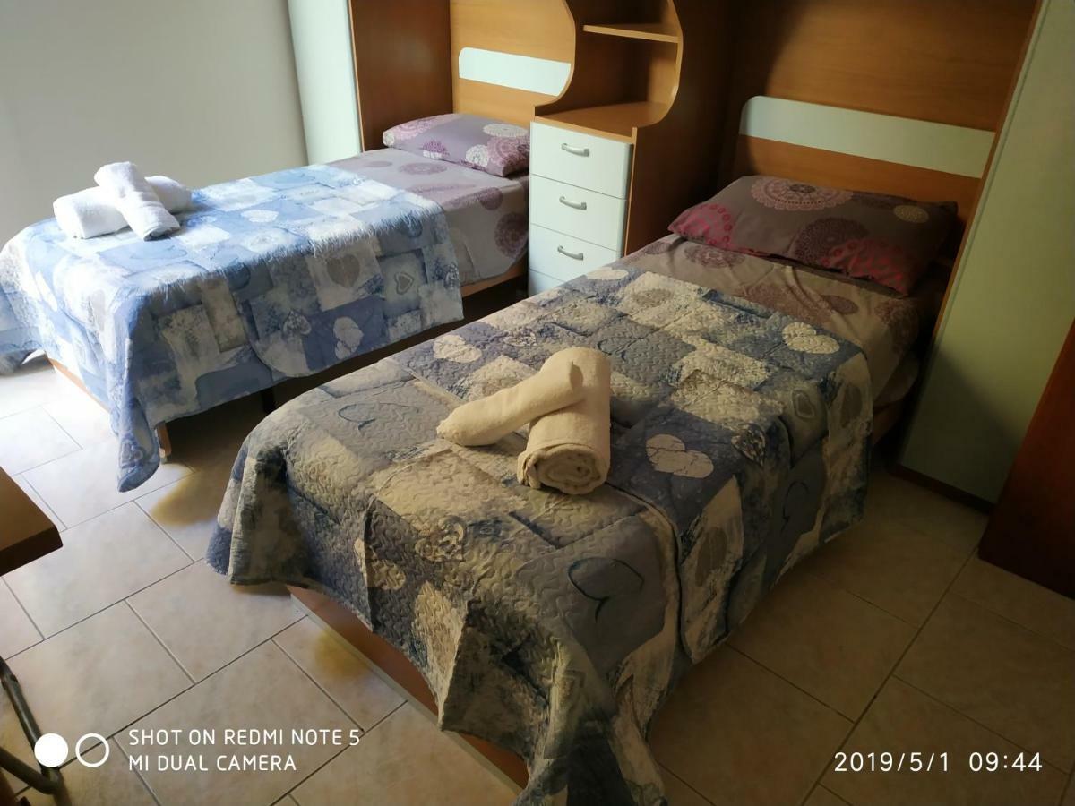 Alma House Apartman Porto Torres Kültér fotó